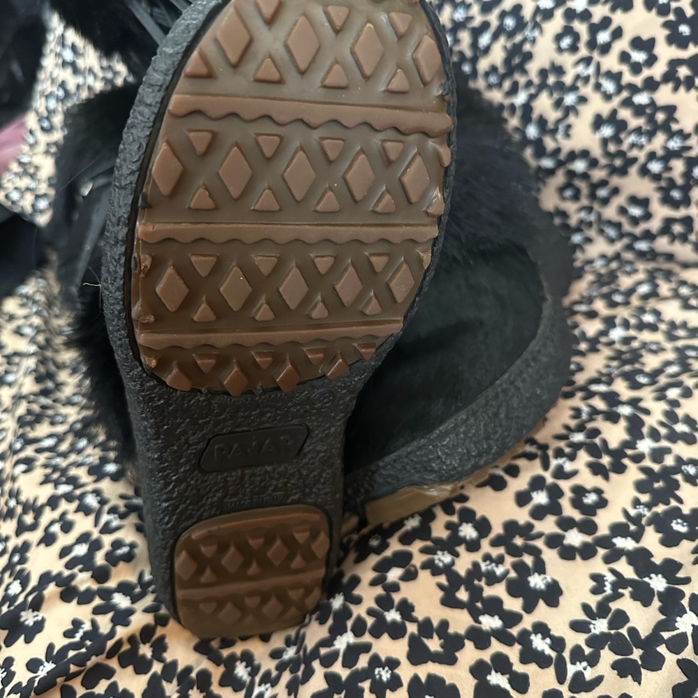 Pajar Black Women's Slippers